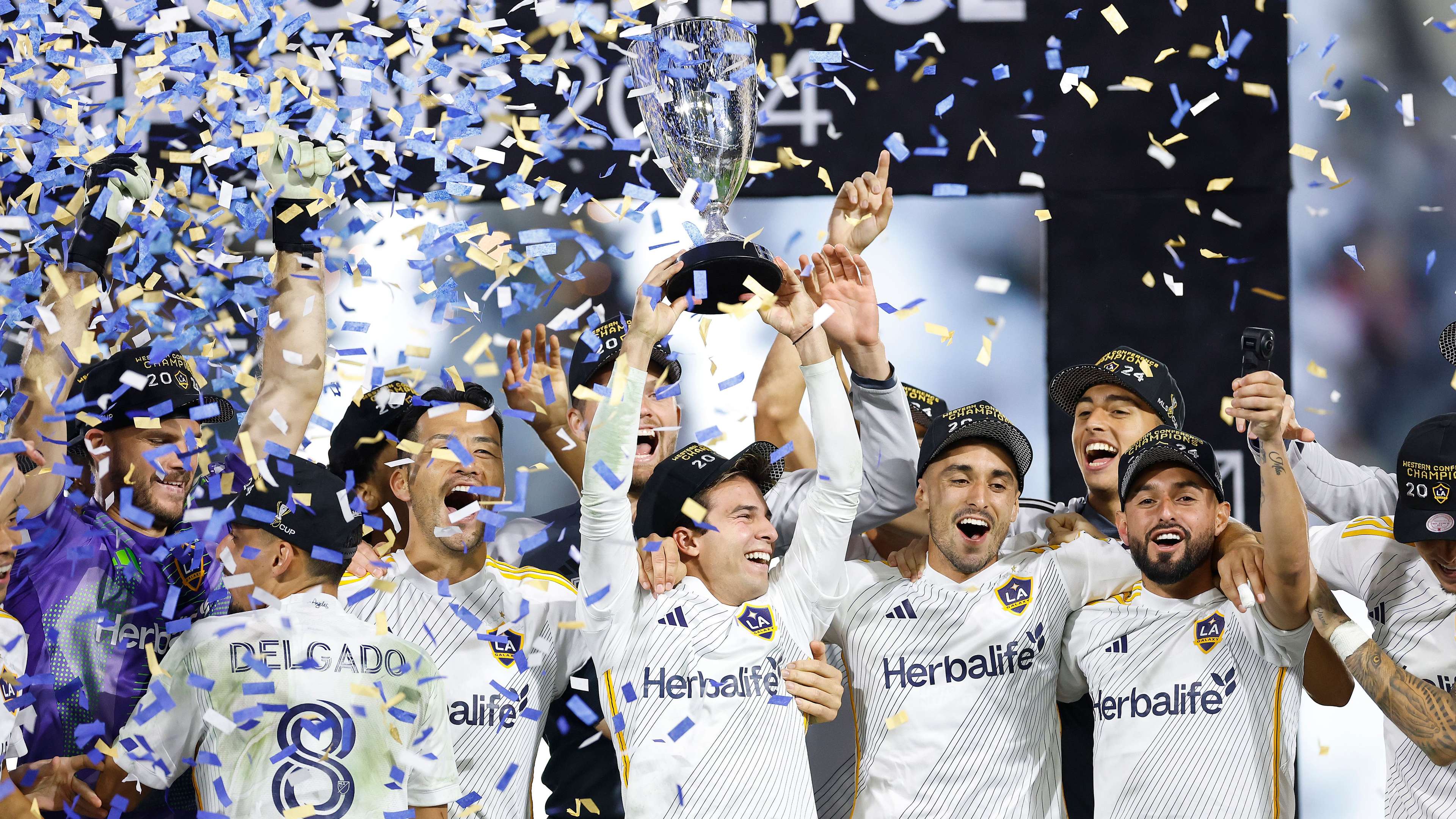 拜仁吸引更 拜仁吸引更